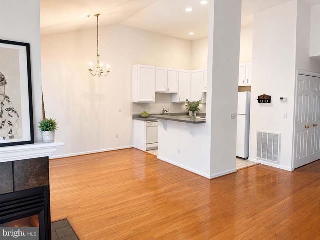 114 MERGANSER CT, Chester, MD 21619