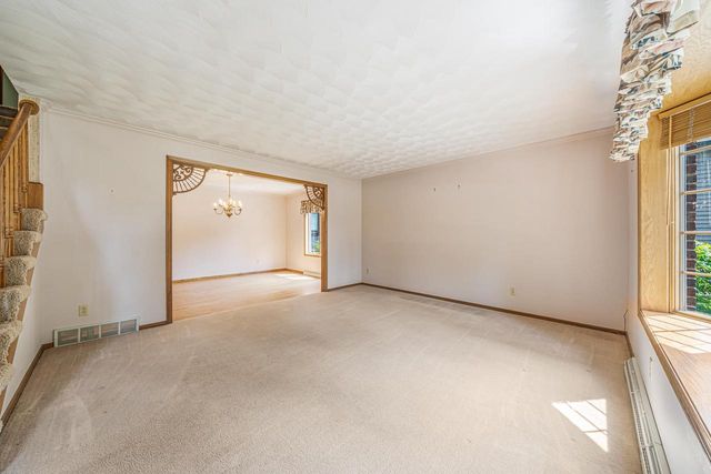 3324 S WHITE BIRCH LANE, Appleton, WI 54915