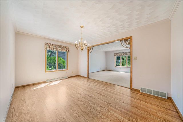 3324 S WHITE BIRCH LANE, Appleton, WI 54915