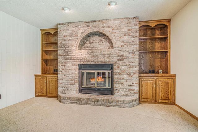3324 S WHITE BIRCH LANE, Appleton, WI 54915