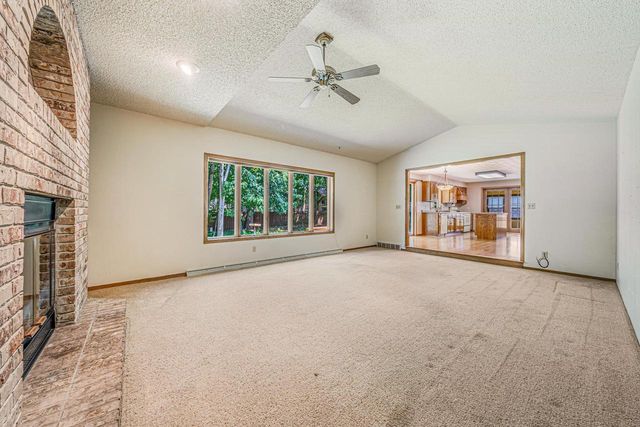 3324 S WHITE BIRCH LANE, Appleton, WI 54915