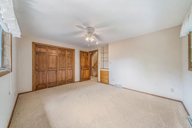 3324 S WHITE BIRCH LANE, Appleton, WI 54915