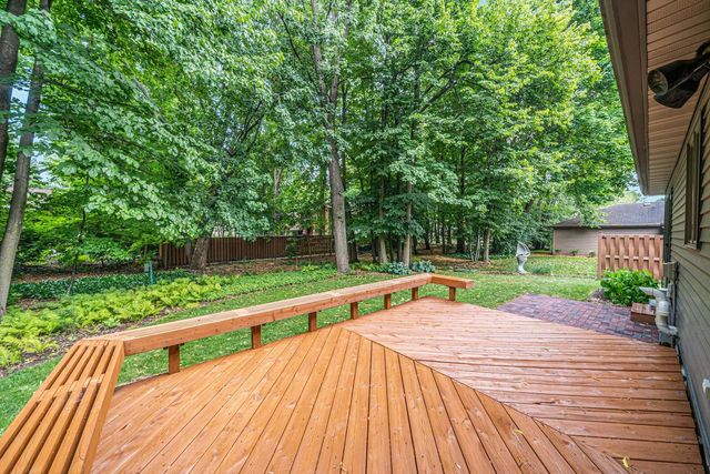 3324 S WHITE BIRCH LANE, Appleton, WI 54915