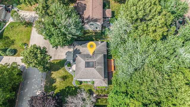 3324 S WHITE BIRCH LANE, Appleton, WI 54915