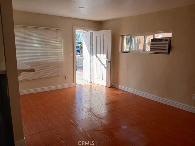 4912 Astor, Commerce, CA 90040