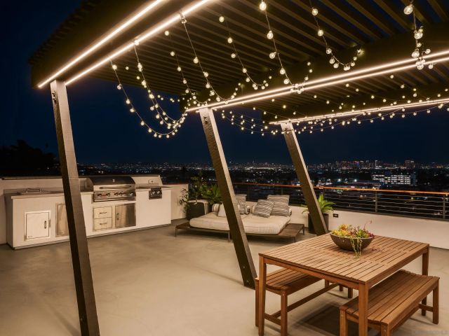 3330 Ingelow St, San Diego, CA 92106