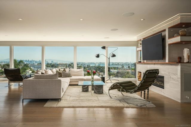 3330 Ingelow St, San Diego, CA 92106