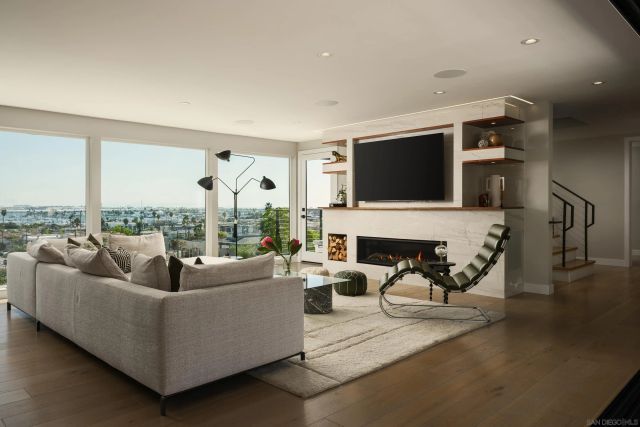 3330 Ingelow St, San Diego, CA 92106