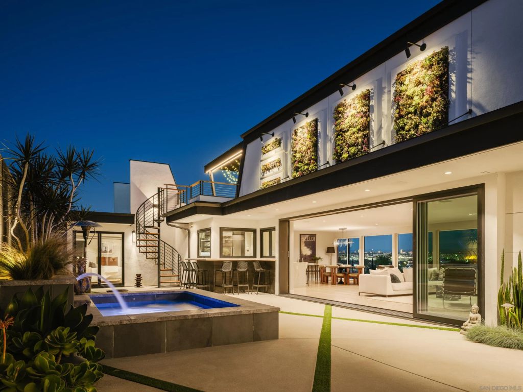 3330 Ingelow St, San Diego, CA 92106