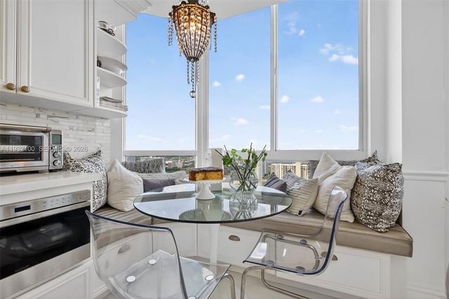 1000 Island Blvd PH9, Aventura, FL 33160