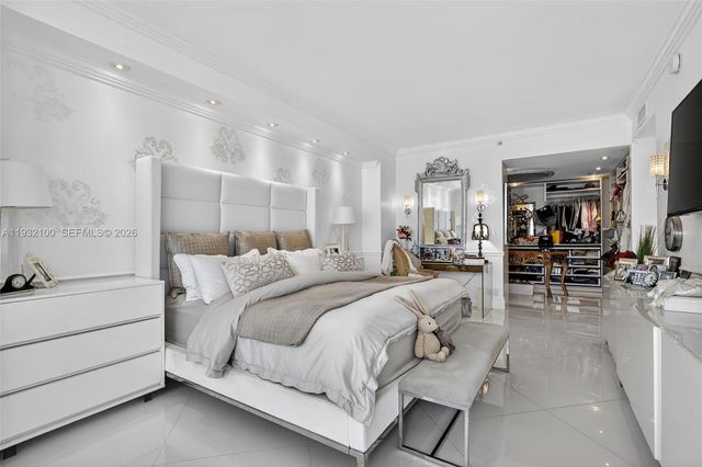 1000 Island Blvd PH9, Aventura, FL 33160