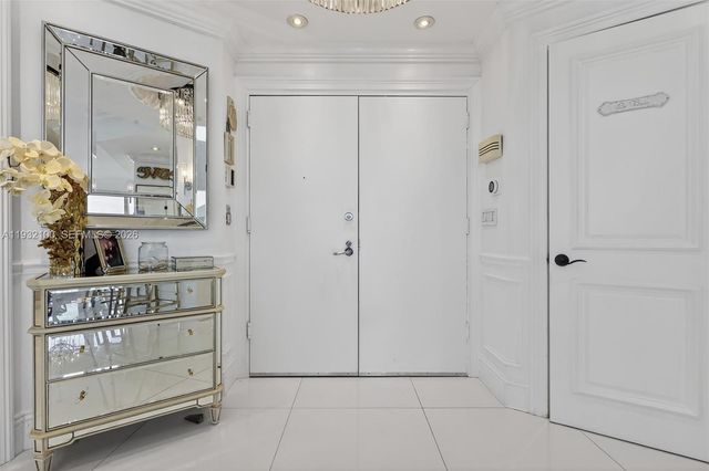 1000 Island Blvd PH9, Aventura, FL 33160