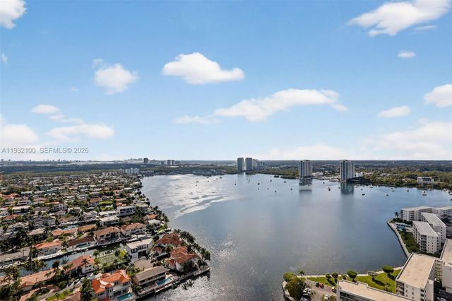 1000 Island Blvd PH9, Aventura, FL 33160