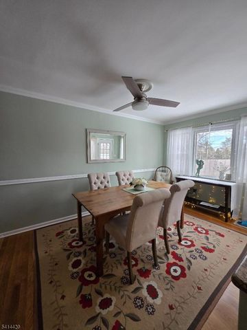 34 Southern Dr, Fair Lawn Boro, NJ 07410