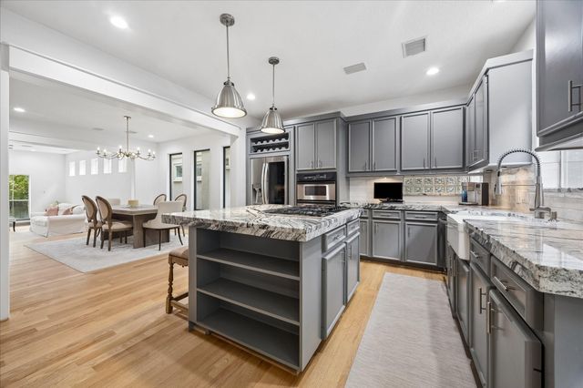 6406 Rodrigo Street B, Houston, TX 77007