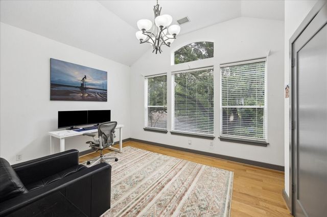 6406 Rodrigo Street B, Houston, TX 77007