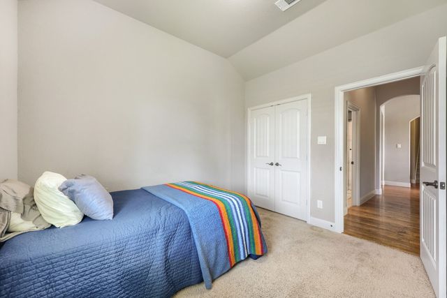 109 Mountain Vista Drive, Fort Worth, TX 76126