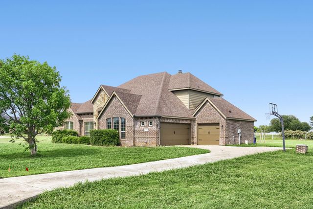 109 Mountain Vista Drive, Fort Worth, TX 76126