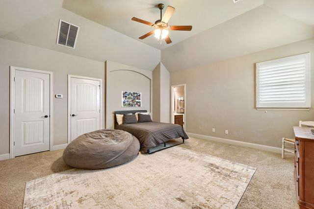 109 Mountain Vista Drive, Fort Worth, TX 76126