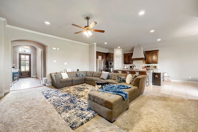109 Mountain Vista Drive, Fort Worth, TX 76126