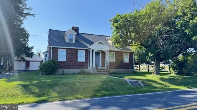 816 N HOUCKSVILLE RD, Hampstead, MD 21074