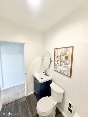 1617 NAUDAIN ST, Harrisburg, PA 17104