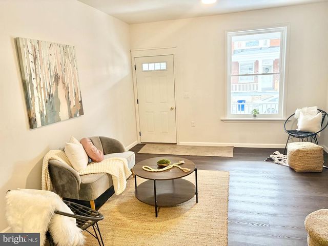 1617 NAUDAIN ST, Harrisburg, PA 17104