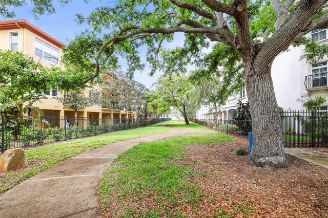 1340 BAYSHORE BOULEVARD 502, Dunedin, FL 34698