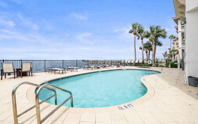 1340 BAYSHORE BOULEVARD 502, Dunedin, FL 34698