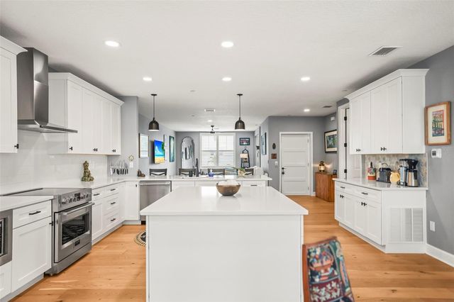 1340 BAYSHORE BOULEVARD 502, Dunedin, FL 34698