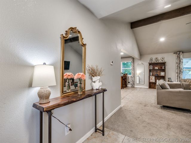 10008 E 33rd Place, Tulsa, OK 74146