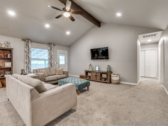 10008 E 33rd Place, Tulsa, OK 74146