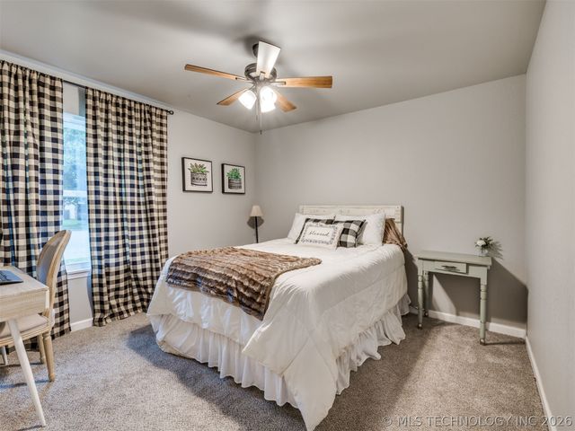 10008 E 33rd Place, Tulsa, OK 74146