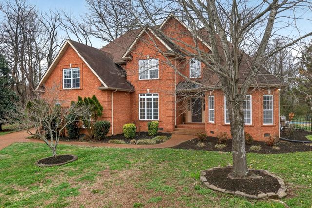 3104 Shropshire Ct, Thompsons Station, TN 37179