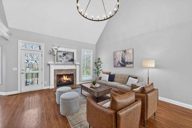 3104 Shropshire Ct, Thompsons Station, TN 37179