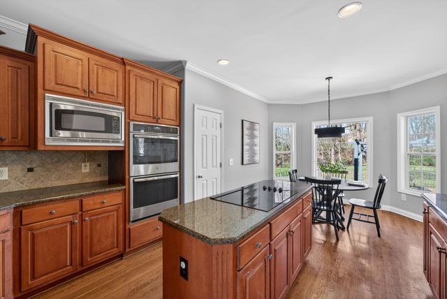 3104 Shropshire Ct, Thompsons Station, TN 37179