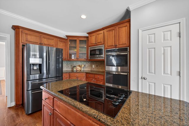 3104 Shropshire Ct, Thompsons Station, TN 37179