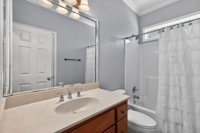 3104 Shropshire Ct, Thompsons Station, TN 37179