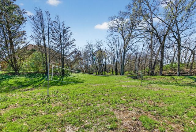 3104 Shropshire Ct, Thompsons Station, TN 37179