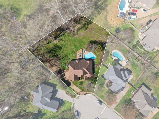 3104 Shropshire Ct, Thompsons Station, TN 37179