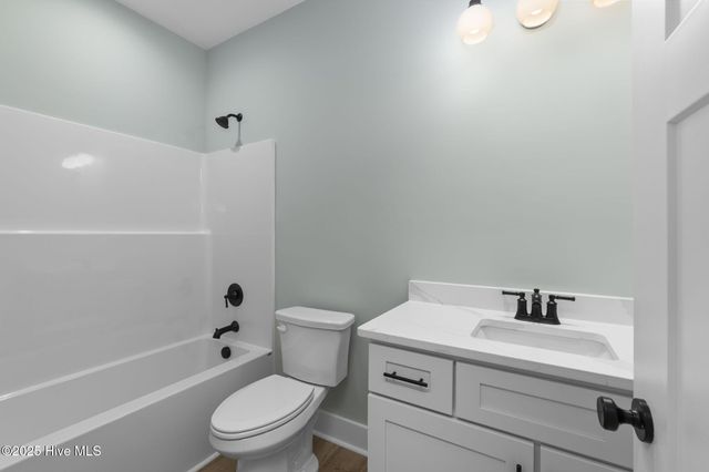 2404 Starling Lane, New Bern, NC 28562