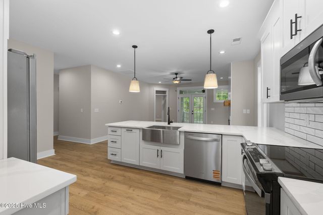 2404 Starling Lane, New Bern, NC 28562