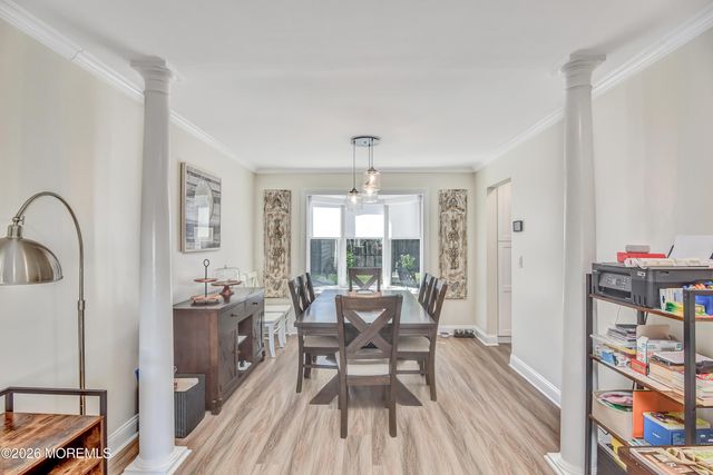 4 Scarlet Lane, Howell, NJ 07731