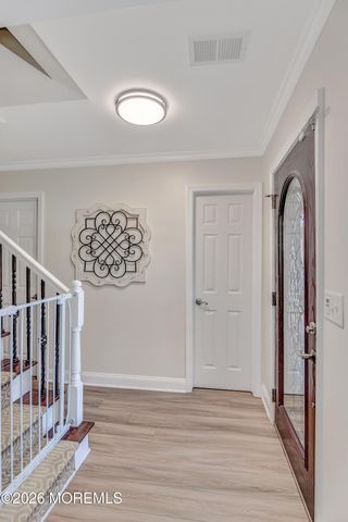 4 Scarlet Lane, Howell, NJ 07731
