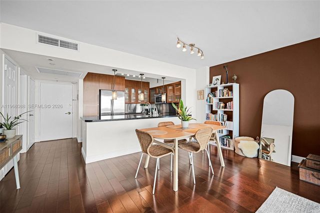 5700 Collins Ave 12K, Miami Beach, FL 33140