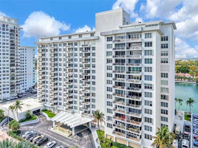 5700 Collins Ave 12K, Miami Beach, FL 33140