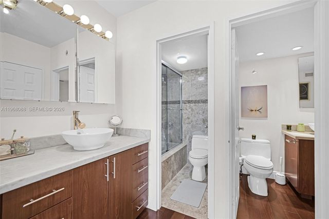 5700 Collins Ave 12K, Miami Beach, FL 33140