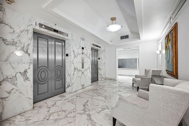 5700 Collins Ave 12K, Miami Beach, FL 33140