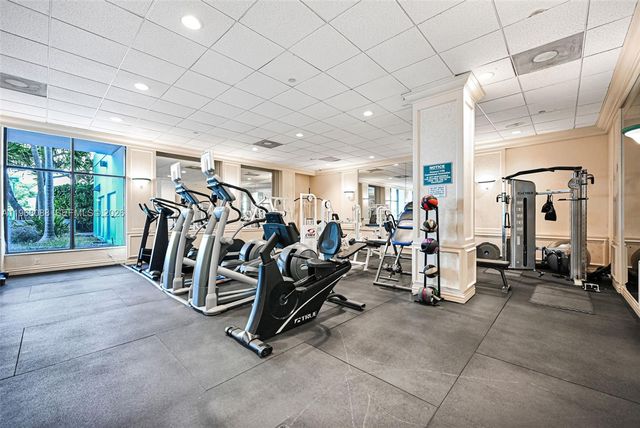 5700 Collins Ave 12K, Miami Beach, FL 33140