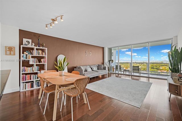 5700 Collins Ave 12K, Miami Beach, FL 33140